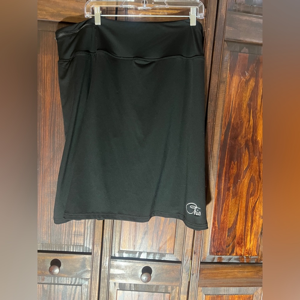 Chic sports Black‎ Skirt 24W